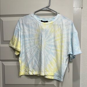Forever 21 Blue Yellow Relaxed Crop Tee